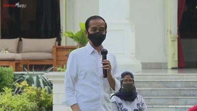 Divaksinasi Perdana, Jokowi: Tidak Terasa Sama Sekali